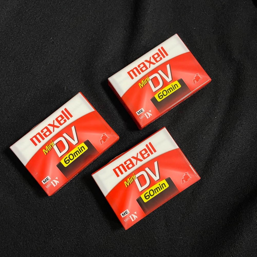 NWT Maxell Mini DV Tapes DVM60SE (60min) - set of 3